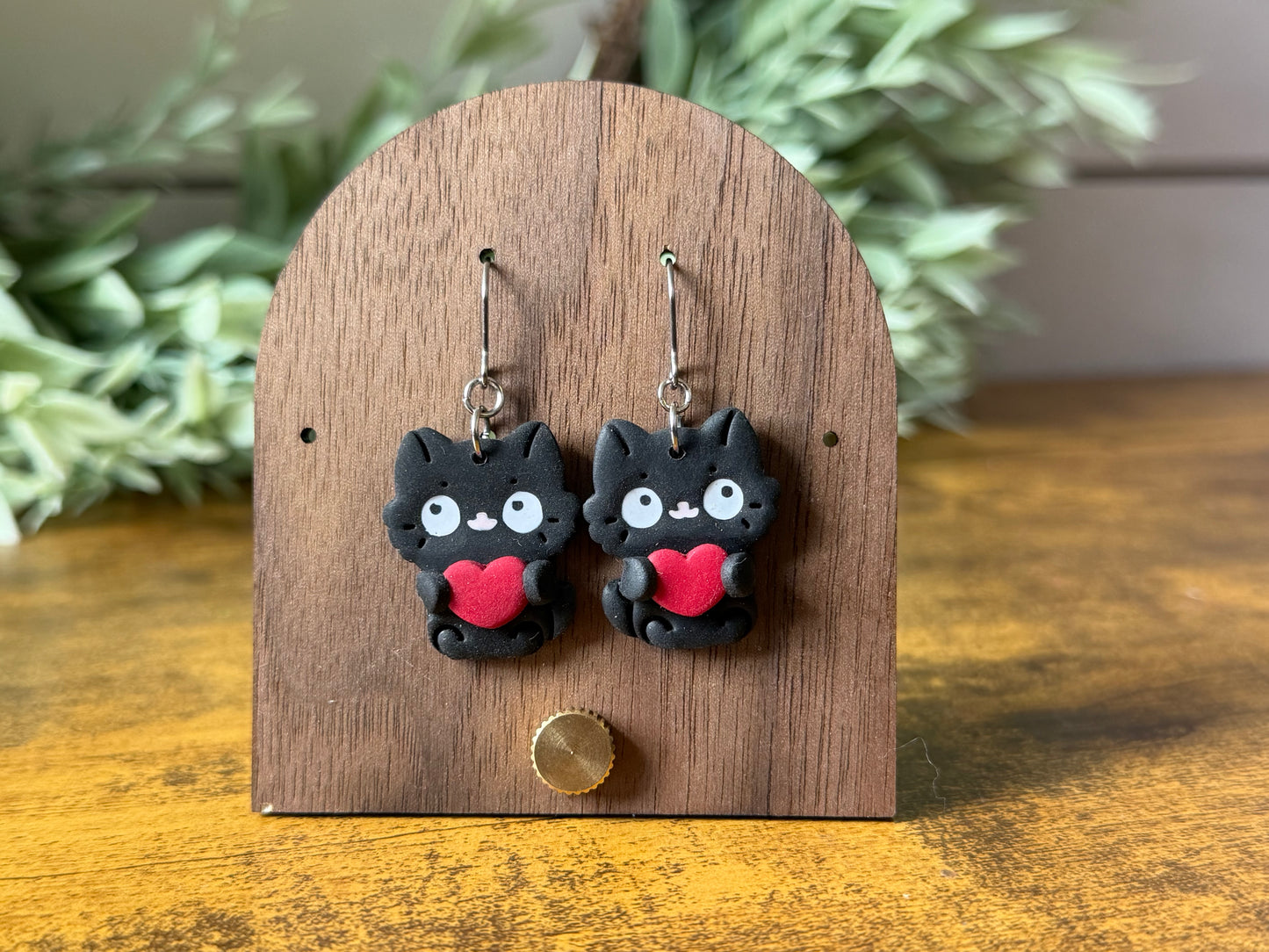 Kitty Hearts Dangle Earrings