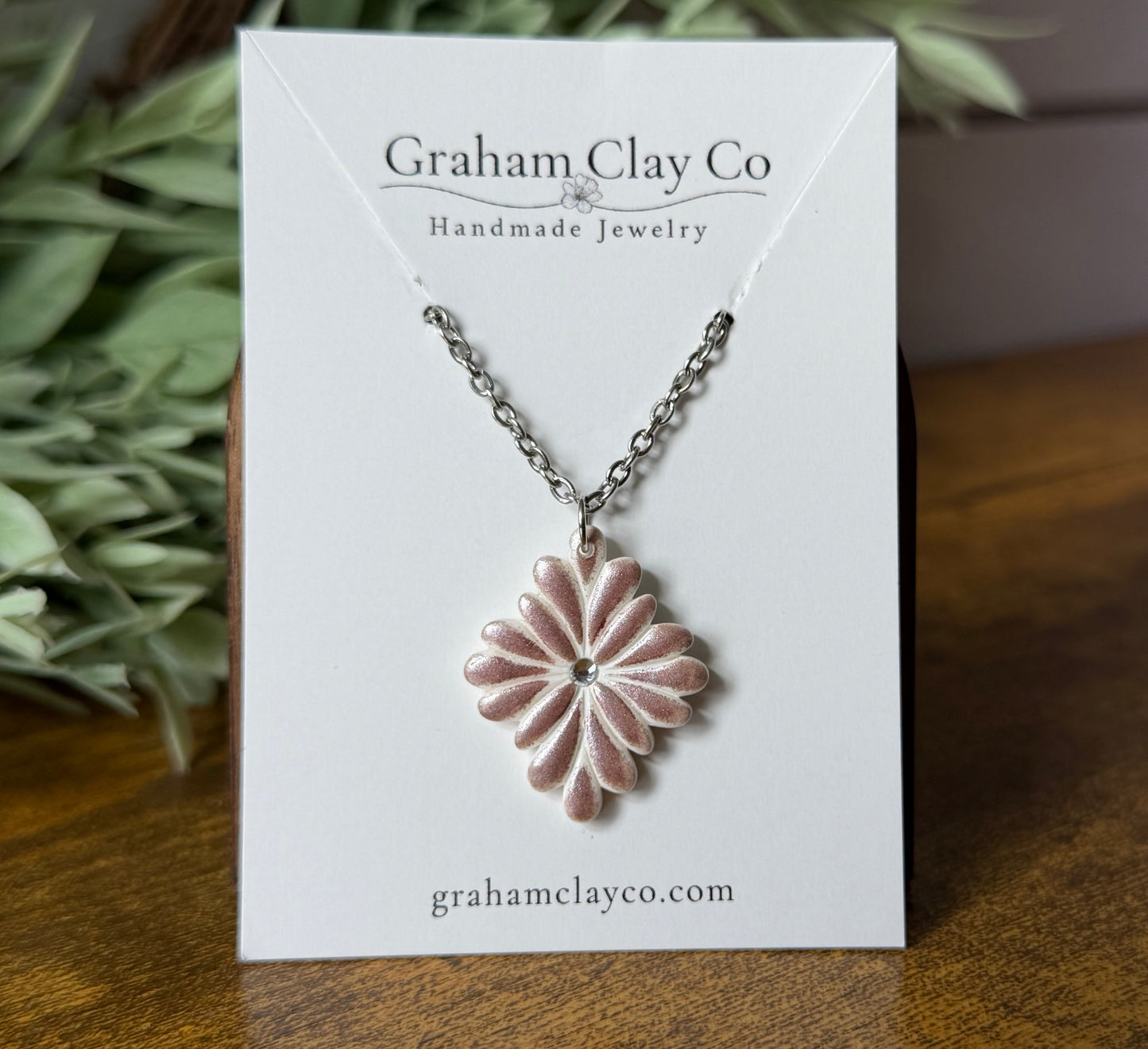 Floral Burst Necklace